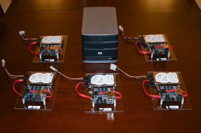 rpi_debian_build_cluster-640x426.jpg
