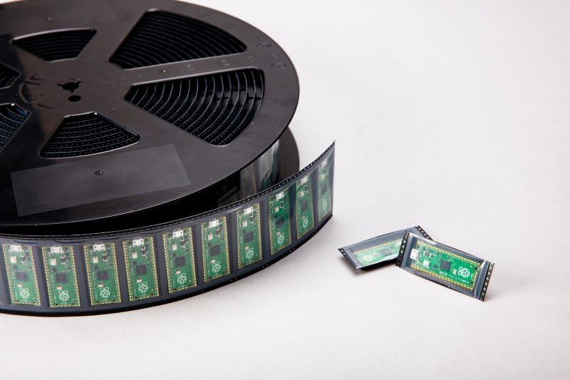 Raspberry-Pi-Pico-reel-800x533.jpg Raspberry-Pi-Pico-reel-800x533.jpg
